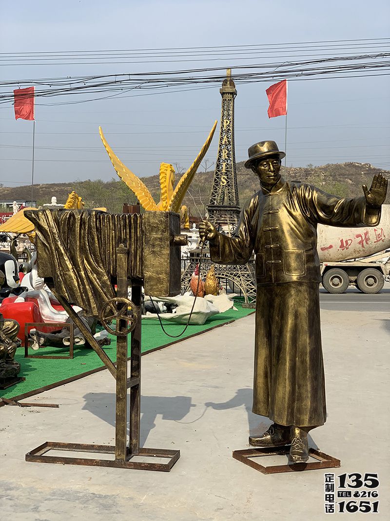 景區(qū)擺放玻璃鋼仿銅民俗拍照人物雕塑 景區(qū)擺放玻璃鋼仿銅民俗拍照人物雕塑
