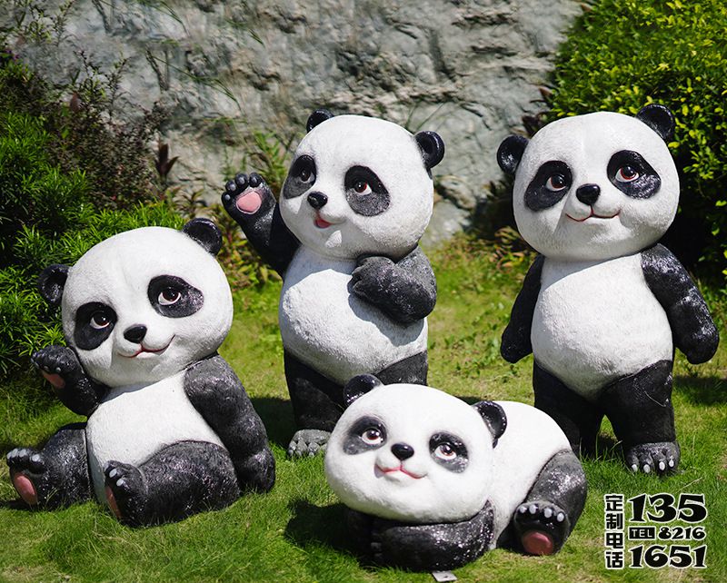 別墅景區玻璃鋼仿真卡通可愛熊貓雕塑 別墅景區玻璃鋼仿真卡通可愛熊貓雕塑