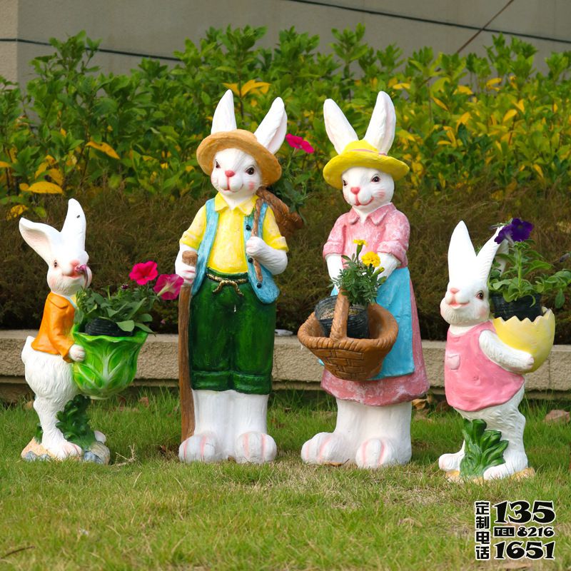 戶(hù)外幼兒園仿真動(dòng)物一家四口玻璃鋼兔子雕塑 戶(hù)外幼兒園仿真動(dòng)物一家四口玻璃鋼兔子雕塑
