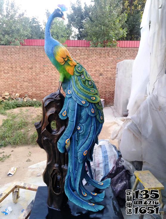 商場景區玻璃鋼彩繪仿真動物孔雀雕塑 商場景區玻璃鋼彩繪仿真動物孔雀雕塑