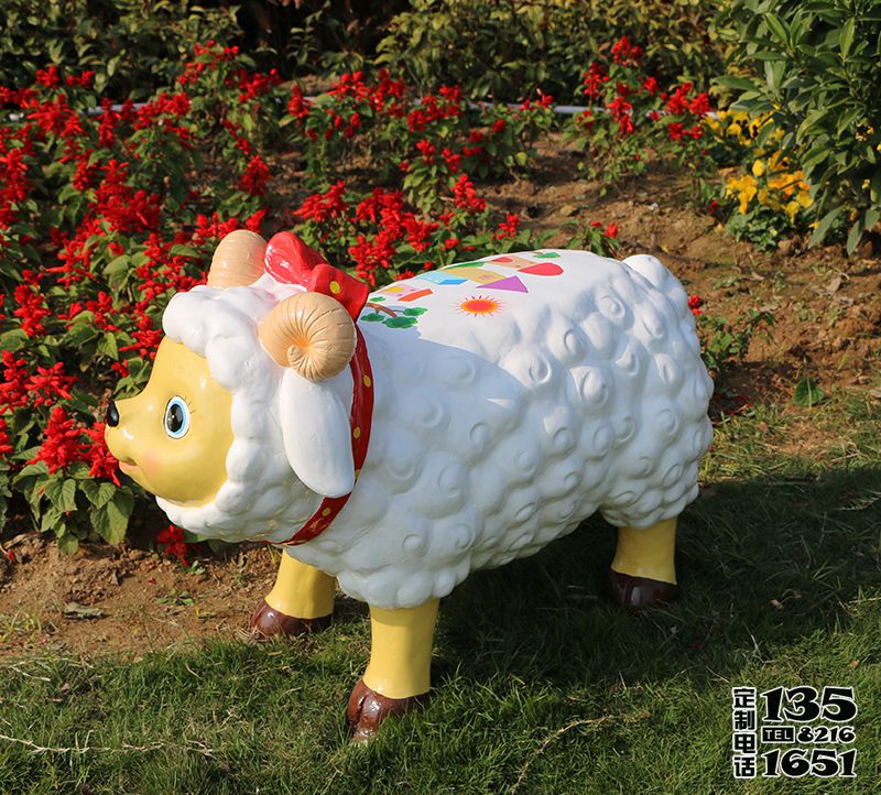 綿羊動物座椅玻璃鋼雕塑 戶外園林景觀擺件 綿羊動物座椅玻璃鋼雕塑 戶外園林景觀擺件