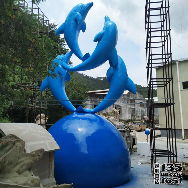 學(xué)校校園玻璃鋼海豚景觀雕塑 學(xué)校校園玻璃鋼海豚景觀雕塑