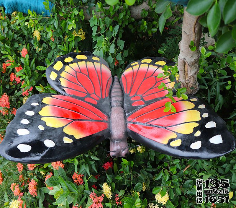 玻璃鋼彩繪海邊創(chuàng)意蝴蝶雕塑 玻璃鋼彩繪海邊創(chuàng)意蝴蝶雕塑